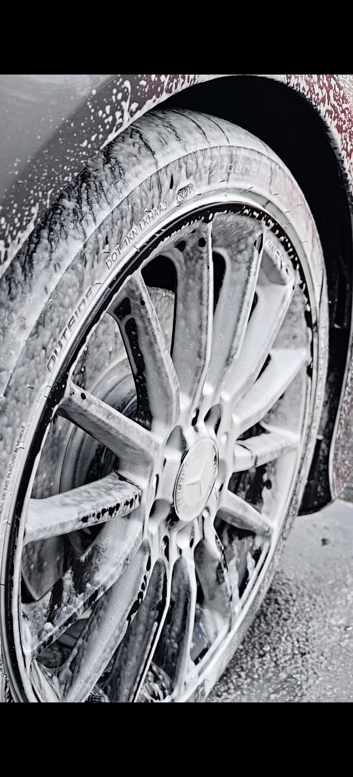 Mercedes wheel and exterior detail